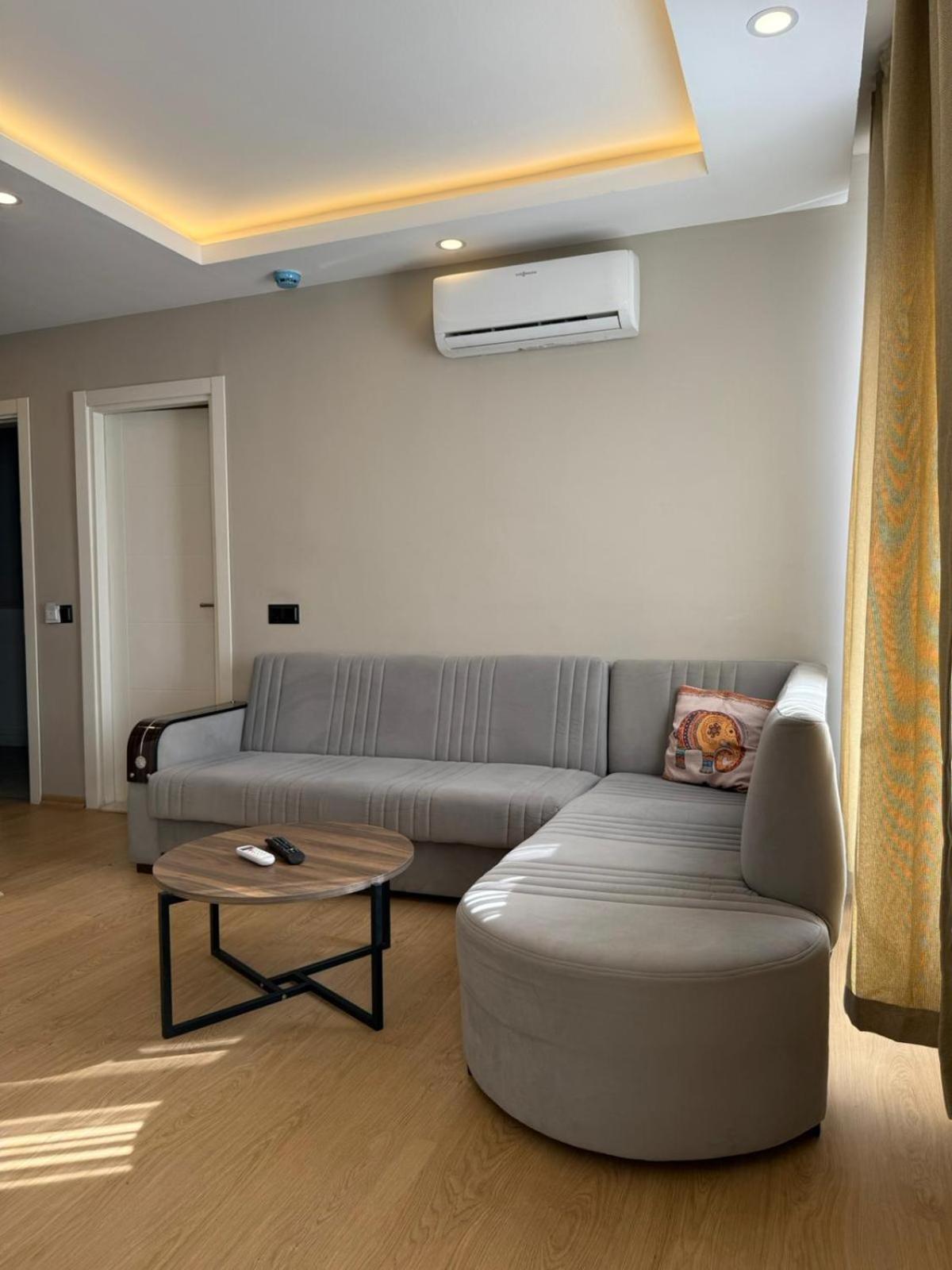 Red Castle Hotel & Pub بيليك المظهر الخارجي الصورة